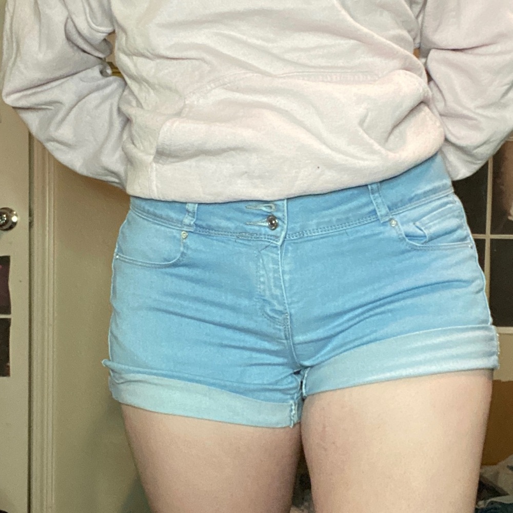 Light wash high waisted shorts